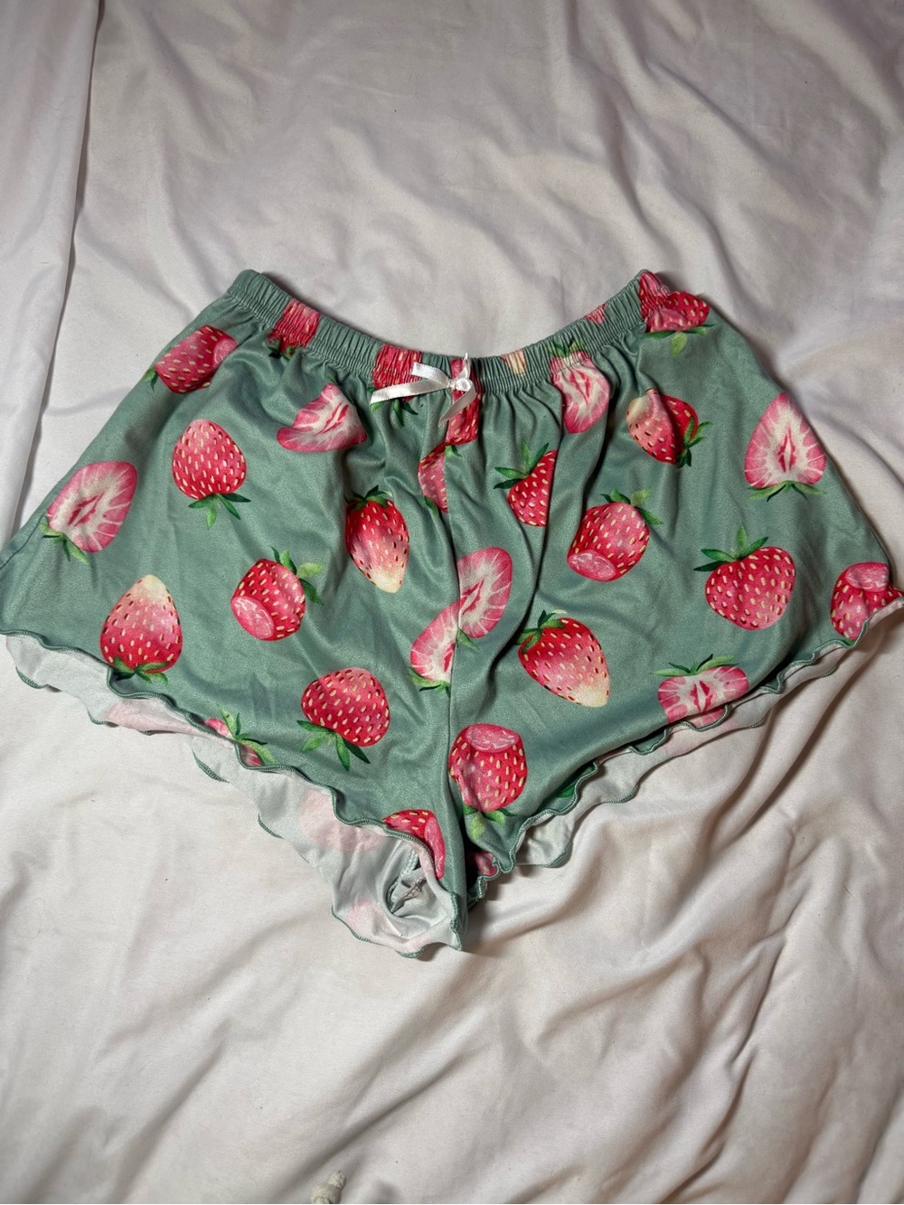 Women’s Strawberry-Print Lounge Shorts - Green & Pink